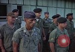 Image le personnel de la Force aérienne des États-Unis Vietnam, 1965, de la seconde 21 séquences d'archives historiques vidéo 65675077205