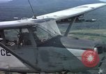 Image O-1F Bird Dog aéronefs Vietnam, 1965, de la seconde 48 séquences d'archives historiques vidéo 65675077206