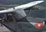 Image O-1F Bird Dog aéronefs Vietnam, 1965, de la seconde 55 séquences d'archives historiques vidéo 65675077206