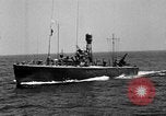 Immagine di L approdo delle barche United States USA, 1944, secondo 13 filmato di repertorio 65675077221