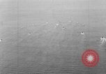 Immagine di L approdo delle barche United States USA, 1944, secondo 16 filmato di repertorio 65675077222