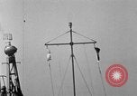 Immagine di L approdo delle barche United States USA, 1944, secondo 23 filmato di repertorio 65675077222