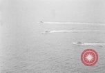 Immagine di L approdo delle barche United States USA, 1944, secondo 44 filmato di repertorio 65675077222