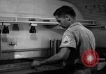 Standbild 8 fotografische Reconnaissance Squadron Australien, 1943, aus Sekunde 39 historischem Filmmaterial Videoclip 65675077229
