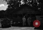 Standbild 8 fotografische Reconnaissance Squadron Australien, 1943, aus Sekunde 26 historischem Filmmaterial Videoclip 65675077232