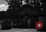 Standbild 8 fotografische Reconnaissance Squadron Australien, 1943, aus Sekunde 28 historischem Filmmaterial Videoclip 65675077232