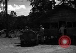 Standbild 8 fotografische Reconnaissance Squadron Australien, 1943, aus Sekunde 31 historischem Filmmaterial Videoclip 65675077232