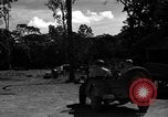 Standbild 8 fotografische Reconnaissance Squadron Australien, 1943, aus Sekunde 43 historischem Filmmaterial Videoclip 65675077232