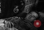 Standbild 8 fotografische Reconnaissance Squadron Australien, 1943, aus Sekunde 62 historischem Filmmaterial Videoclip 65675077235