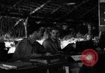Standbild 8 fotografische Reconnaissance Squadron Australien, 1943, aus Sekunde 8 historischem Filmmaterial Videoclip 65675077236