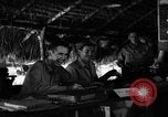 Standbild 8 fotografische Reconnaissance Squadron Australien, 1943, aus Sekunde 11 historischem Filmmaterial Videoclip 65675077236
