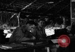 Standbild 8 fotografische Reconnaissance Squadron Australien, 1943, aus Sekunde 23 historischem Filmmaterial Videoclip 65675077236