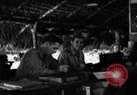 Standbild 8 fotografische Reconnaissance Squadron Australien, 1943, aus Sekunde 25 historischem Filmmaterial Videoclip 65675077236