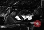 Standbild 8 fotografische Reconnaissance Squadron Australien, 1943, aus Sekunde 62 historischem Filmmaterial Videoclip 65675077236