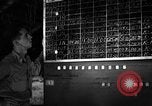 Standbild 8 fotografische Reconnaissance Squadron Australien, 1943, aus Sekunde 52 historischem Filmmaterial Videoclip 65675077238