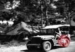 Standbild 8 fotografische Reconnaissance Squadron Australien, 1943, aus Sekunde 18 historischem Filmmaterial Videoclip 65675077239