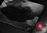 Standbild 8 fotografische Reconnaissance Squadron Australien, 1943, aus Sekunde 24 historischem Filmmaterial Videoclip 65675077242