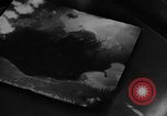 Standbild 8 fotografische Reconnaissance Squadron Australien, 1943, aus Sekunde 32 historischem Filmmaterial Videoclip 65675077242
