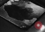 Standbild 8 fotografische Reconnaissance Squadron Australien, 1943, aus Sekunde 56 historischem Filmmaterial Videoclip 65675077242