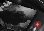Standbild 8 fotografische Reconnaissance Squadron Australien, 1943, aus Sekunde 61 historischem Filmmaterial Videoclip 65675077242