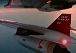 Standbild b-52 Stratofortress Kansas United States USA, 1960, aus Sekunde 29 historischem Filmmaterial Videoclip 65675077274