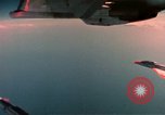 Standbild b-52 Stratofortress Kansas United States USA, 1960, aus Sekunde 33 historischem Filmmaterial Videoclip 65675077274