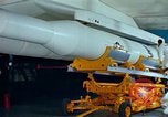 Standbild b-52 Stratofortress Kansas United States USA, 1960, aus Sekunde 27 historischem Filmmaterial Videoclip 65675077275
