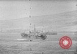 Image Kwajalein Operations l'atoll de Kwajalein Îles Marshall, 1944, de la seconde 7 séquences d'archives historiques vidéo 65675077288