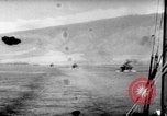 Image Kwajalein Operations l'atoll de Kwajalein Îles Marshall, 1944, de la seconde 15 séquences d'archives historiques vidéo 65675077288