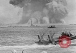 Standbild Kwajalein Operationen Kwajalein-Atoll Marshall Inseln, 1944, aus Sekunde 32 historischem Filmmaterial Videoclip 65675077297