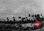 Standbild Kwajalein Operationen Kwajalein-Atoll Marshall Inseln, 1944, aus Sekunde 10 historischem Filmmaterial Videoclip 65675077298