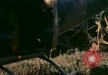 Standbild UH-1 Iroquois Hubschrauber United States USA, 1970, aus Sekunde 60 historischem Filmmaterial Videoclip 65675077305