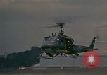 Standbild UH-1 Iroquois Hubschrauber United States USA, 1970, aus Sekunde 44 historischem Filmmaterial Videoclip 65675077306