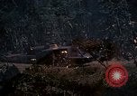 Standbild UH-1 Iroquois Hubschrauber United States USA, 1970, aus Sekunde 30 historischem Filmmaterial Videoclip 65675077307