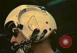 Standbild UH-1 Iroquois Hubschrauber United States USA, 1970, aus Sekunde 23 historischem Filmmaterial Videoclip 65675077308