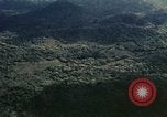 Standbild UH-1 Iroquois Hubschrauber United States USA, 1970, aus Sekunde 56 historischem Filmmaterial Videoclip 65675077309