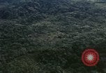 Standbild UH-1 Iroquois Hubschrauber United States USA, 1970, aus Sekunde 62 historischem Filmmaterial Videoclip 65675077309