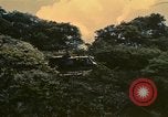 Standbild UH-1 Iroquois Hubschrauber United States USA, 1970, aus Sekunde 56 historischem Filmmaterial Videoclip 65675077311
