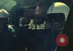Standbild UH-1 Iroquois Hubschrauber United States USA, 1970, aus Sekunde 16 historischem Filmmaterial Videoclip 65675077312