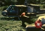 Standbild UH-1 Iroquois Hubschrauber United States USA, 1970, aus Sekunde 19 historischem Filmmaterial Videoclip 65675077312