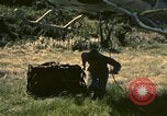 Standbild UH-1 Iroquois Hubschrauber United States USA, 1970, aus Sekunde 35 historischem Filmmaterial Videoclip 65675077312