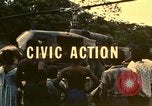Standbild UH-1 Iroquois Hubschrauber United States USA, 1970, aus Sekunde 3 historischem Filmmaterial Videoclip 65675077313