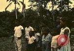 Standbild UH-1 Iroquois Hubschrauber United States USA, 1970, aus Sekunde 7 historischem Filmmaterial Videoclip 65675077313