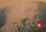 Standbild UH-1 Iroquois Hubschrauber United States USA, 1970, aus Sekunde 31 historischem Filmmaterial Videoclip 65675077313