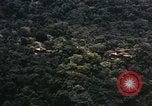 Standbild UH-1 Iroquois Hubschrauber United States USA, 1970, aus Sekunde 6 historischem Filmmaterial Videoclip 65675077314