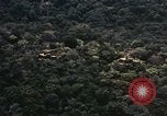 Standbild UH-1 Iroquois Hubschrauber United States USA, 1970, aus Sekunde 8 historischem Filmmaterial Videoclip 65675077314