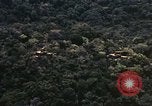 Standbild UH-1 Iroquois Hubschrauber United States USA, 1970, aus Sekunde 9 historischem Filmmaterial Videoclip 65675077314