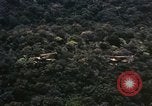 Standbild UH-1 Iroquois Hubschrauber United States USA, 1970, aus Sekunde 12 historischem Filmmaterial Videoclip 65675077314