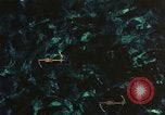 Standbild UH-1 Iroquois Hubschrauber United States USA, 1970, aus Sekunde 31 historischem Filmmaterial Videoclip 65675077314
