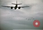 Image bombardiers américains Allemagne, 1945, de la seconde 44 séquences d'archives historiques vidéo 65675077326